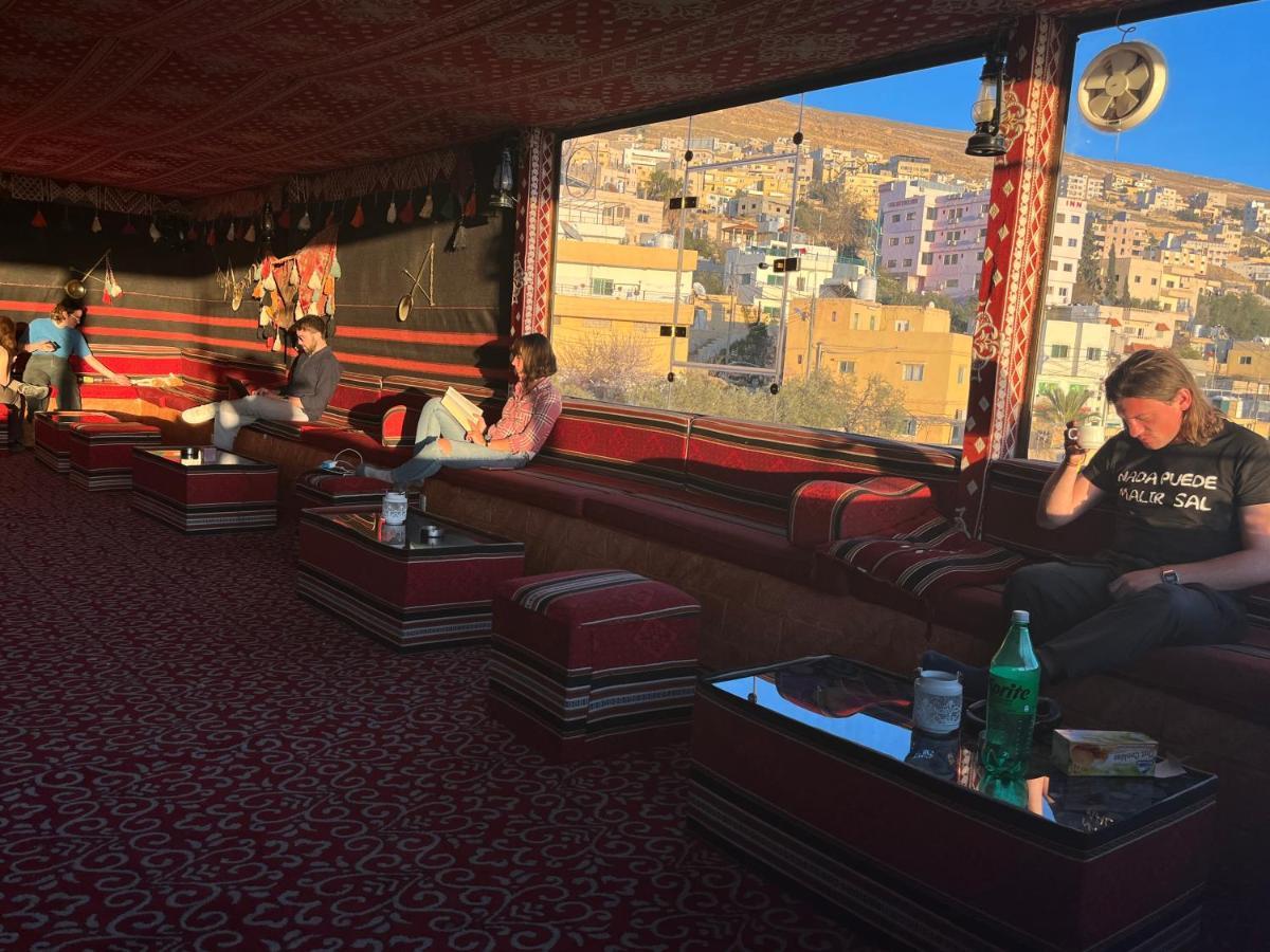 بيت شباب شباب رفيقى *
